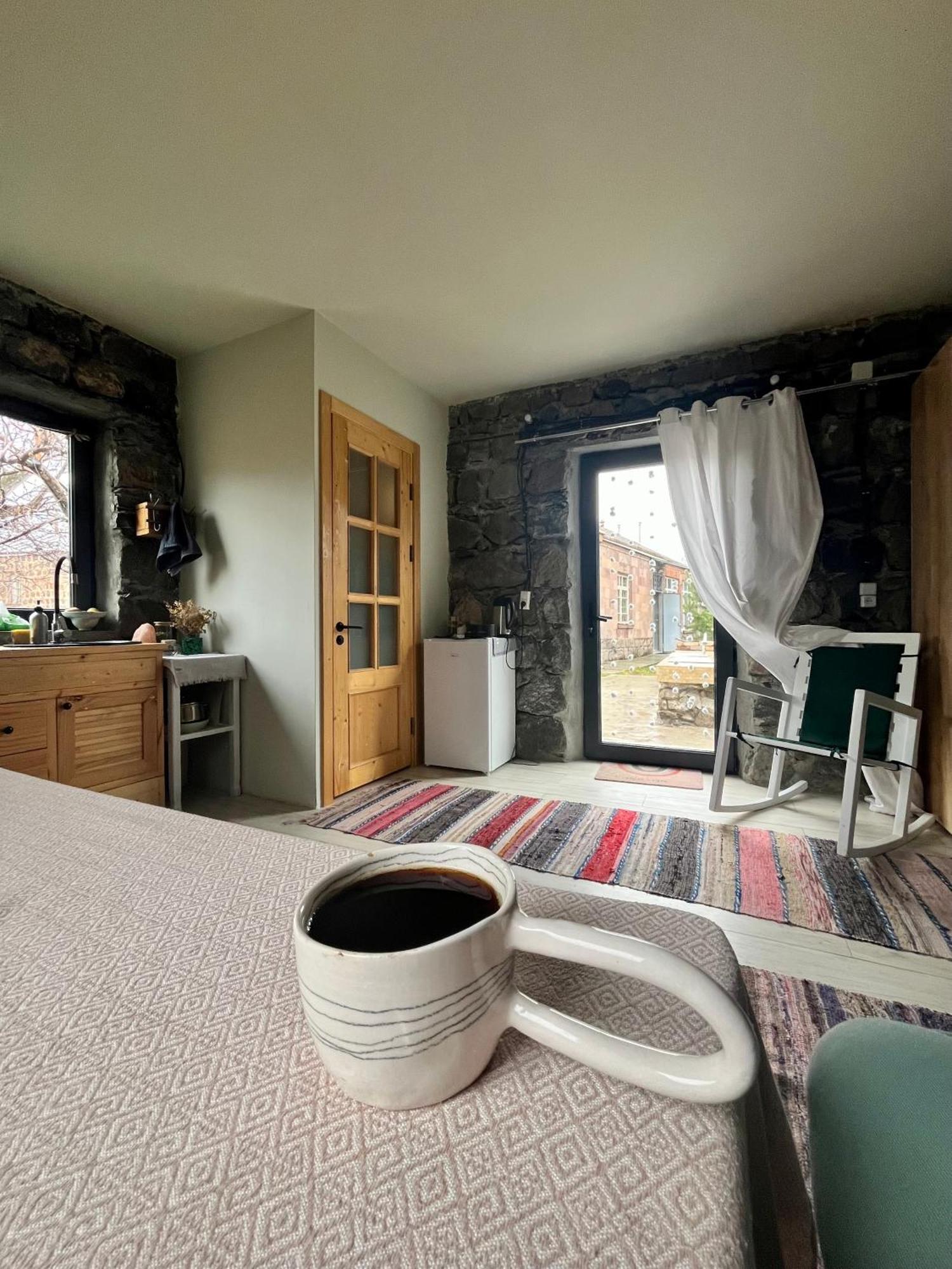 Zove Rural Cottage With Garden Views K'arashamb Dış mekan fotoğraf