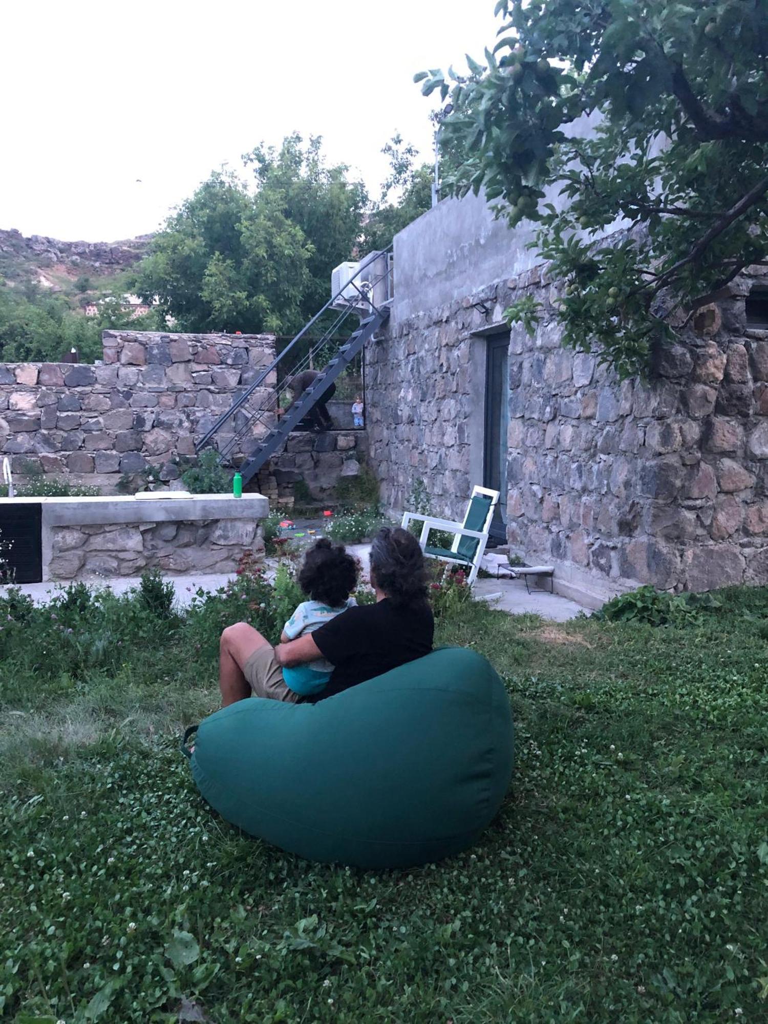 Zove Rural Cottage With Garden Views K'arashamb Dış mekan fotoğraf