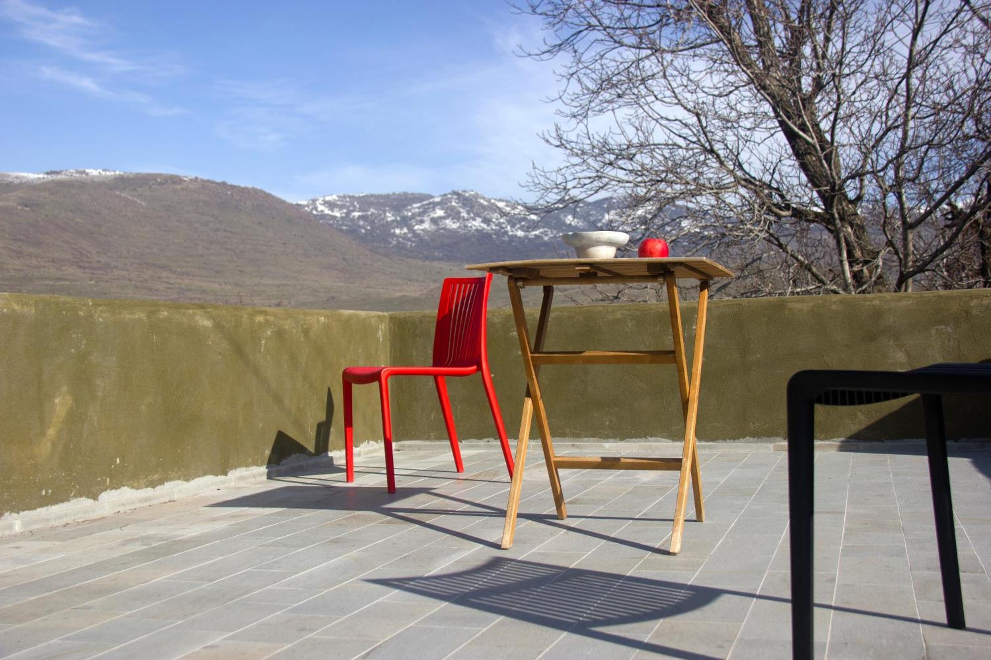 Zove Rural Cottage With Garden Views K'arashamb Dış mekan fotoğraf